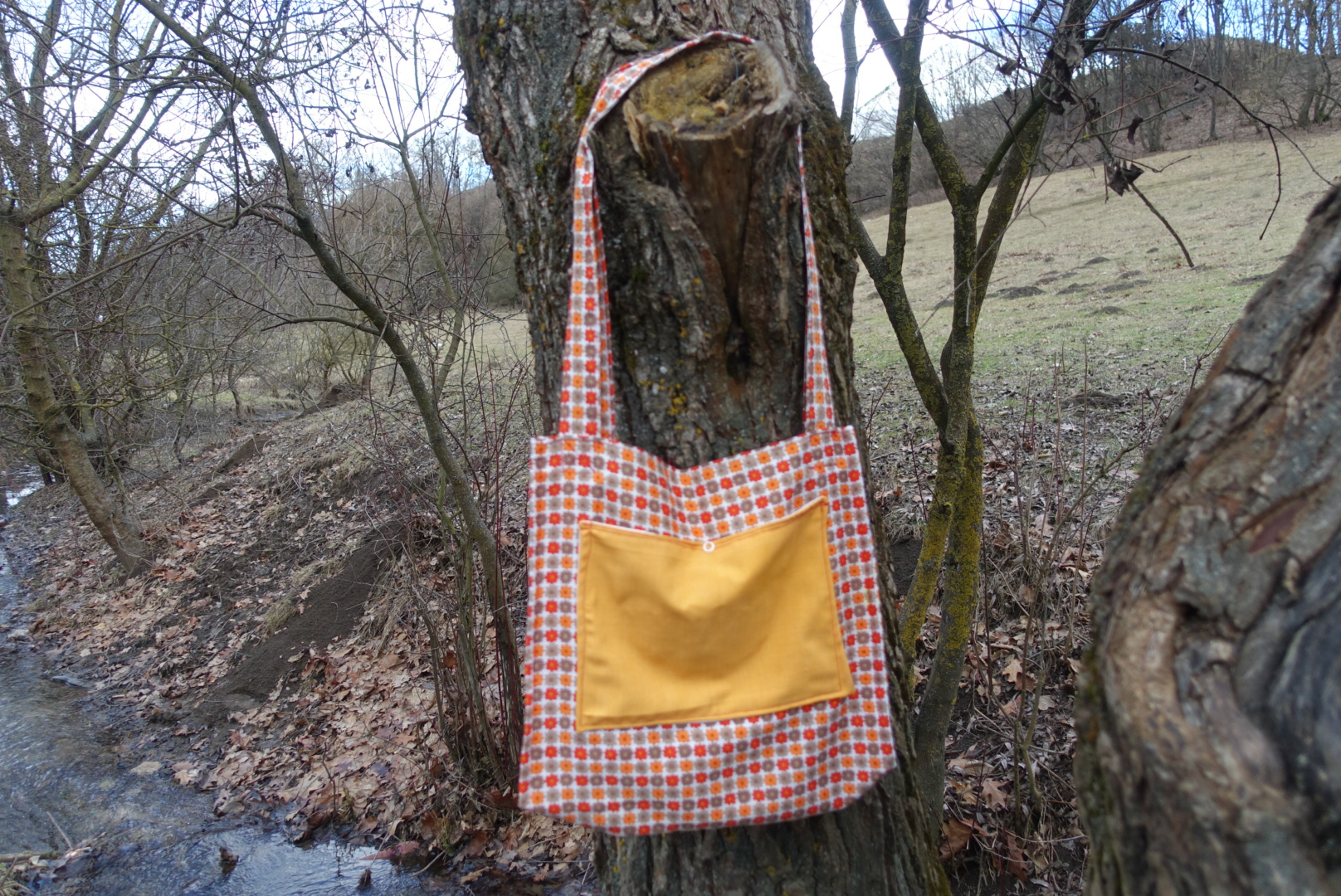 Traista „Apus de Soare” - Design Floral Retro