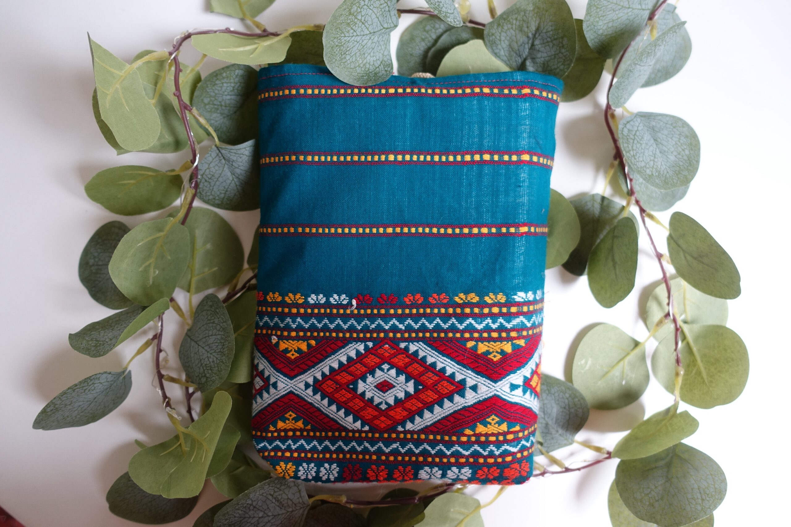 Tradițional - Husă de Carte cu Motive Geometrice